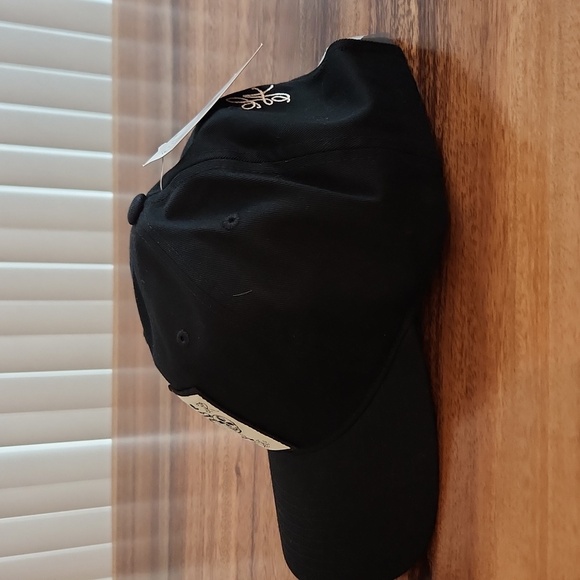 RVCA Black Adjustable Hat NWT - Picture 5 of 9